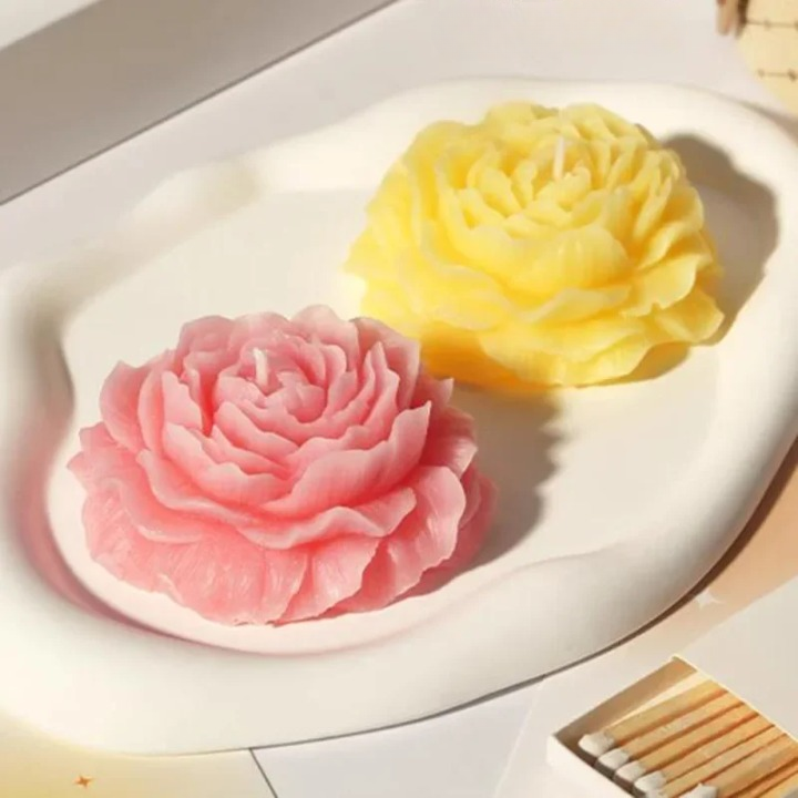 Flower-Shaped Decorative Candle – Perfect Gift for Any Occasion